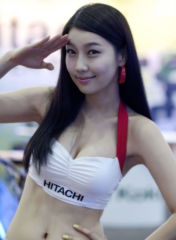 Mga magagandang dilag sa Seoul Auto Show sa South Korea (10 14)_Model beauty.14880.20141123221325.jpg