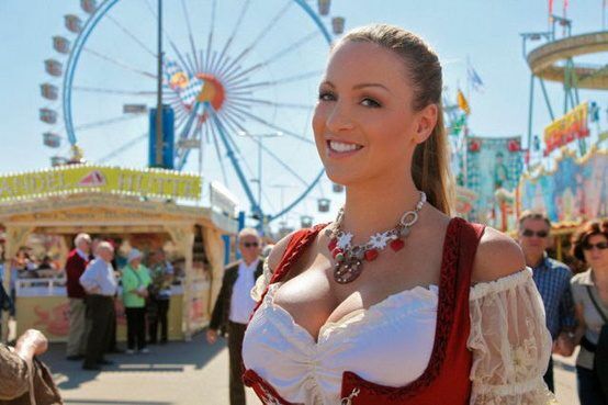 Busty Girls ng Oktoberfest... .37130.jpg