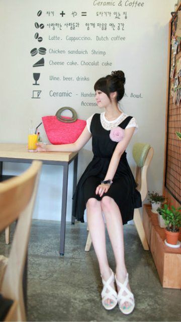 Magandang babae Kim Shin-young 360 640 beauty mobile phone... .38105.jpg