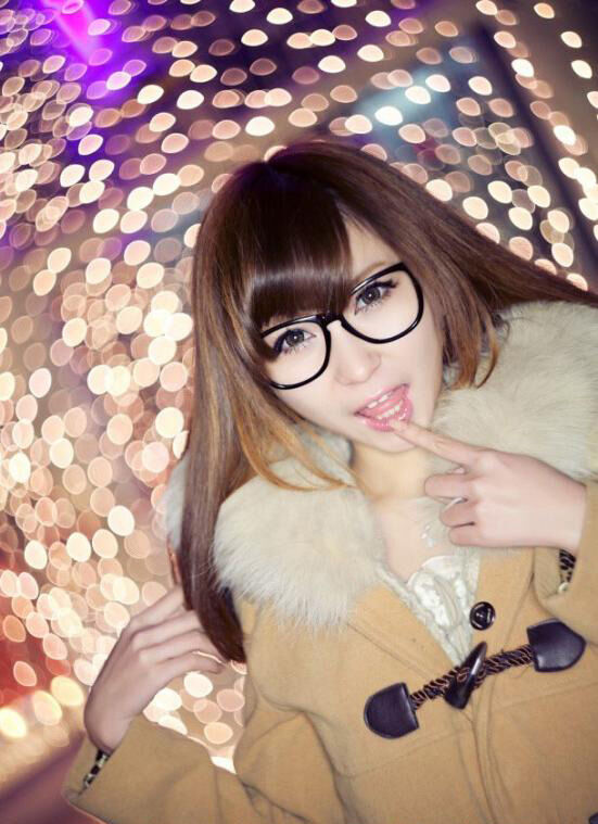 웃긴 표정이 가장 매력적인 귀여운 로리(7·10)_섹시미녀.5048.20141125093812.jpg