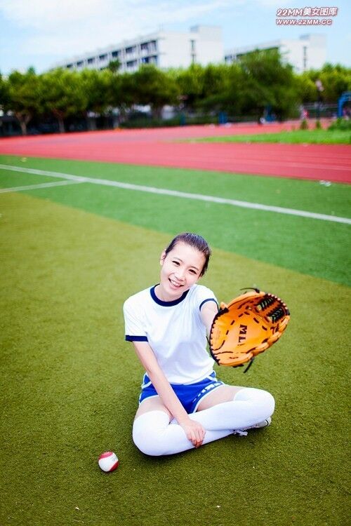 Summer Sports Field-Amateur Beauty.70985.jpg