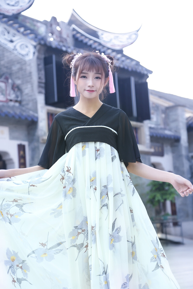 可爱美丽 飘逸 改良 休闲 古风淑女 汉服 (15).jpg